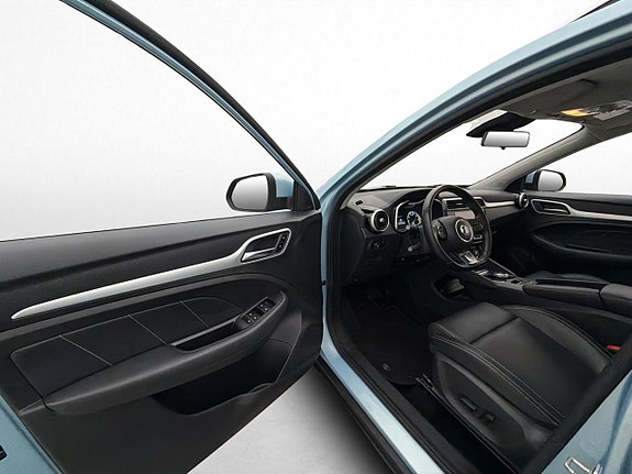 MG ZS 10 of 30