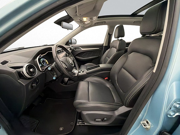 MG ZS 11 of 30