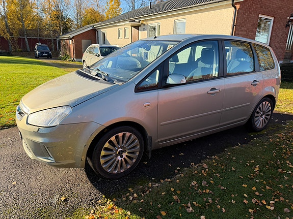 Ford C-Max 4 of 12