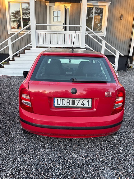 Skoda Fabia 3 of 5