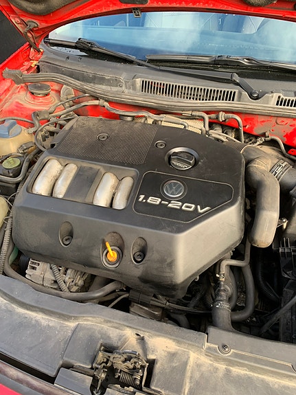 Volkswagen Golf IV 3 of 6