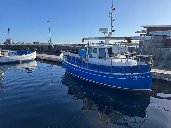 Fiske-/fritidsbåt av modell motorseglaren Trålaren 2 of 11