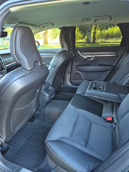 Volvo V90 Cross Country 10 of 10