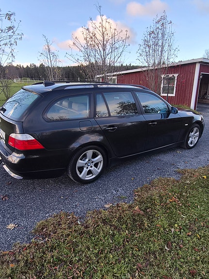 BMW 530xd 4 of 9