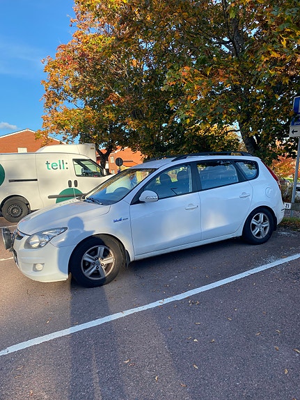 Hyundai i30 3 of 8