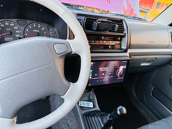 Suzuki Jimny 4 of 5