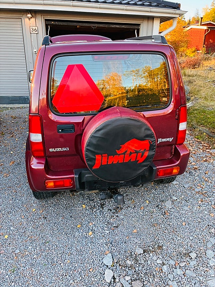 Suzuki Jimny 3 of 5