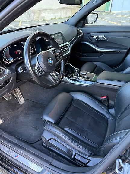 BMW 330e 8 of 12