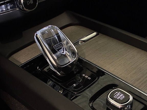 Volvo XC60 19 of 21