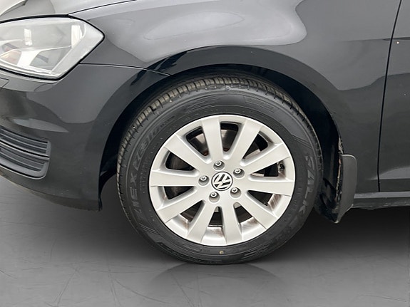 Volkswagen Golf I 21 of 24