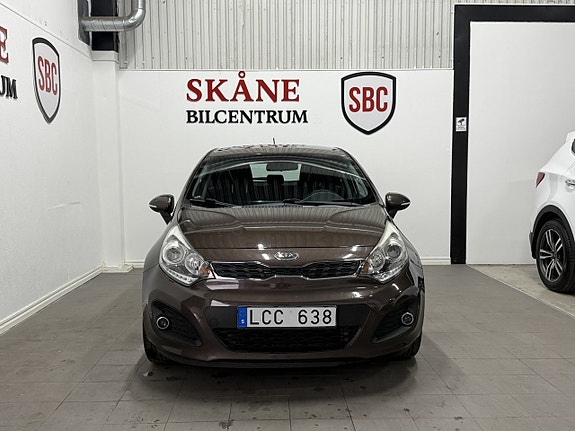 Kia Rio 2 of 10