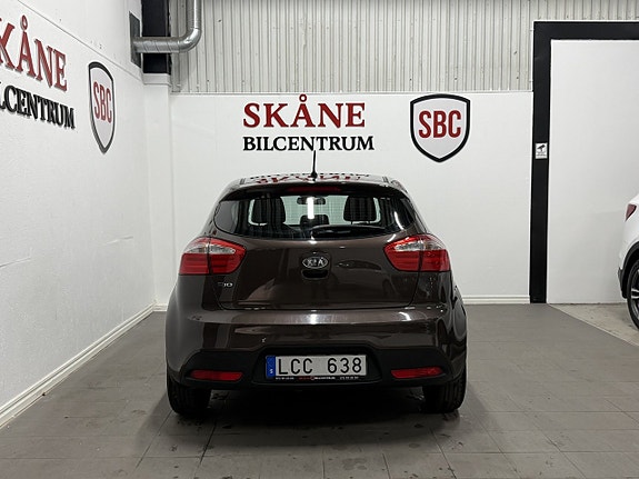 Kia Rio 5 of 10