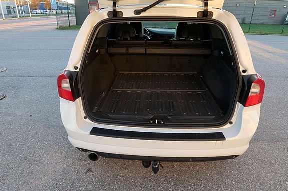 Volvo V70 16 of 18