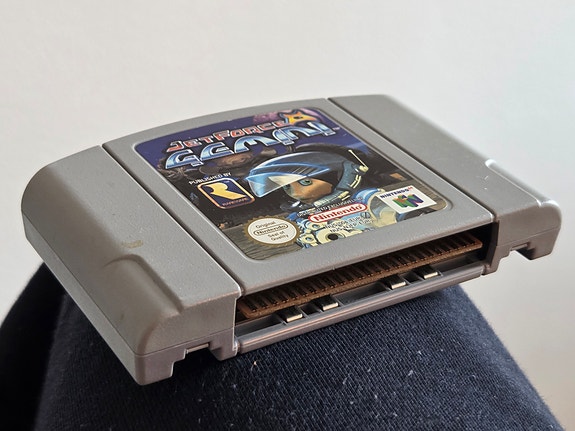 Product image 8 of 9
