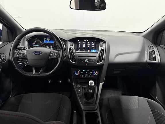 Ford Focus 7 of 10