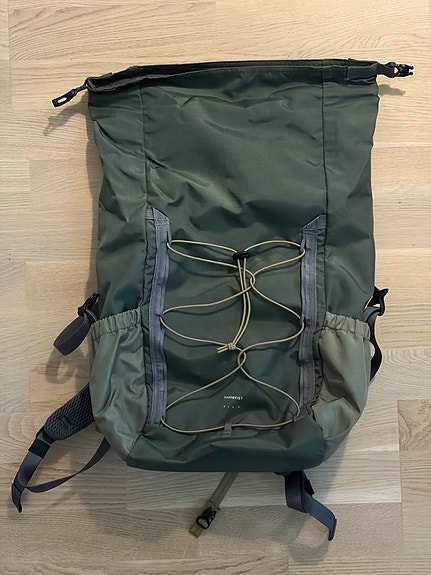 Product image 1 of 8