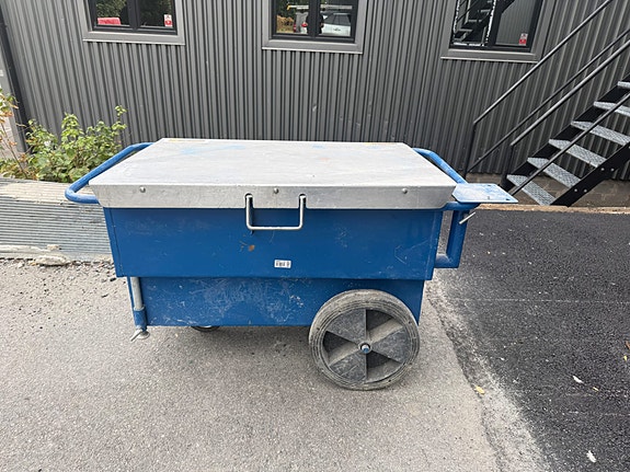 Product image 1 of 6