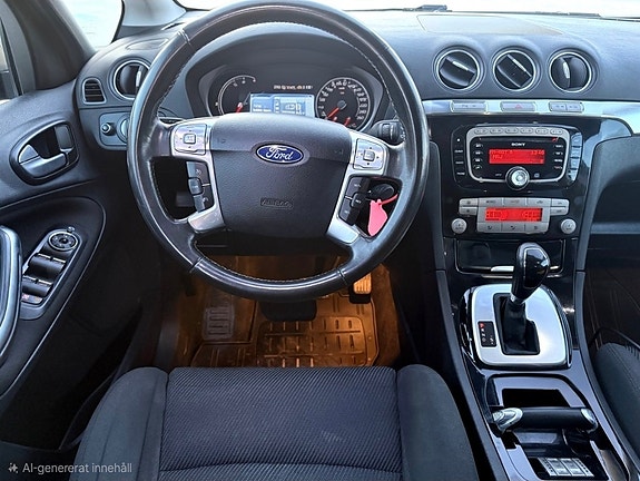 Ford S-MAX 7 of 8