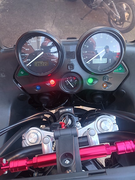 Honda XL1000V Varadero 3 of 5