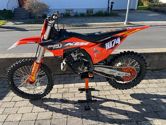 KTM 125 SX 2 of 3