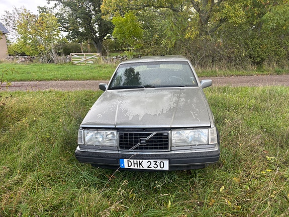 Volvo 760 4 of 5