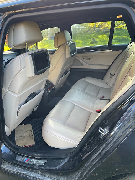 BMW 535d 4 of 5