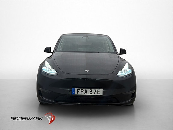 Tesla Model Y 3 of 30