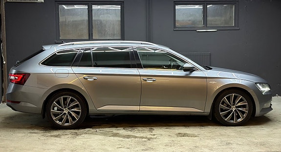 Skoda Superb 6 of 30