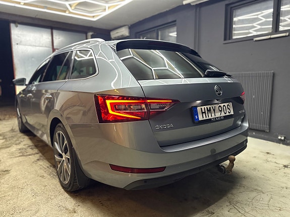 Skoda Superb 3 of 30