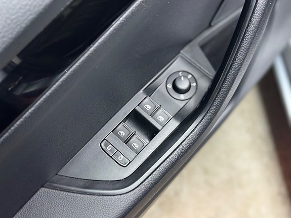 Skoda Superb 30 of 30