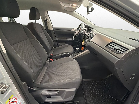 Volkswagen Polo 14 of 30