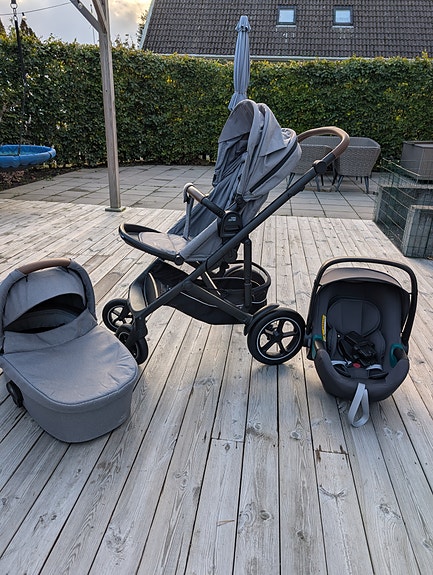 Product image 1 of 9