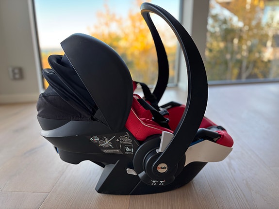 Product image 1 of 3