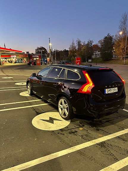 Volvo V60 7 of 11