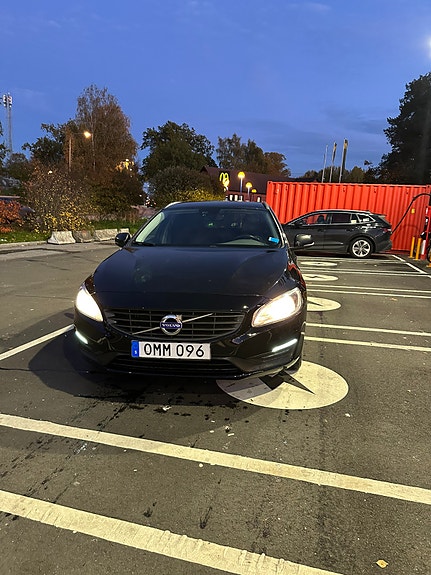 Volvo V60 6 of 11