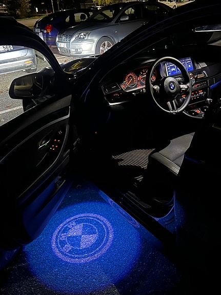 BMW 518d 5 of 7