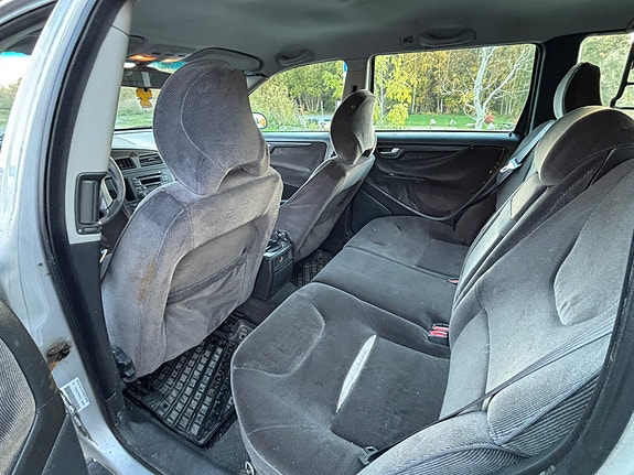 Volvo V70 6 of 6
