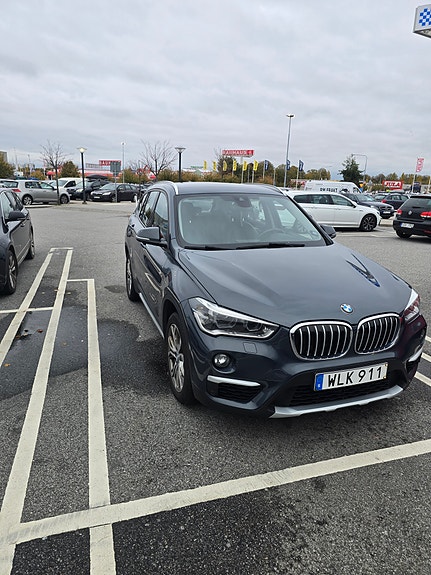 BMW X1 5 of 7