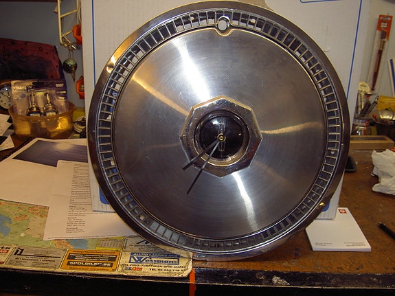 Product image 1 of 2