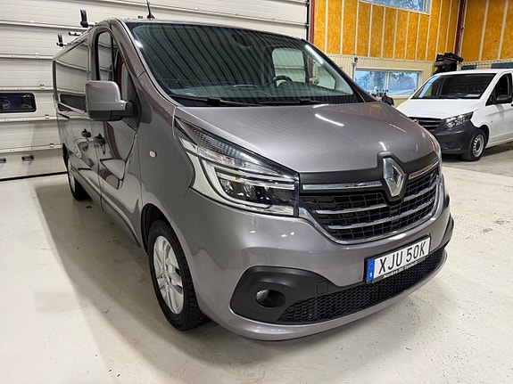 Renault Trafic 5 of 11