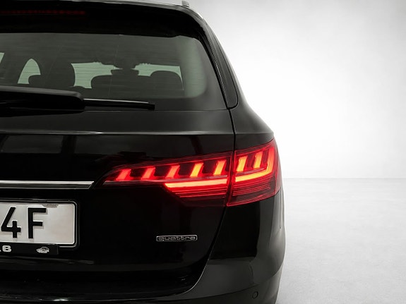 Audi A4 9 of 30