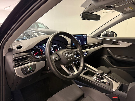 Audi A4 13 of 30