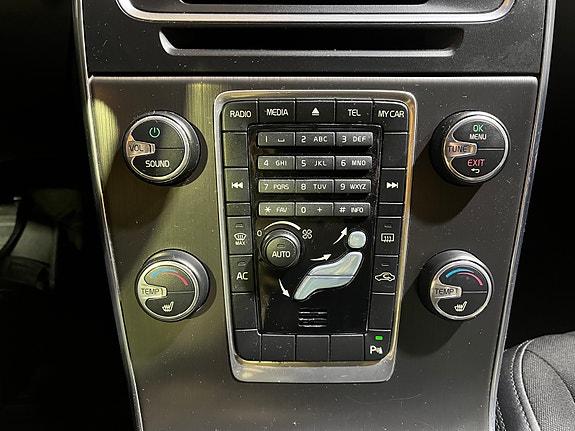 Volvo V60 13 of 26