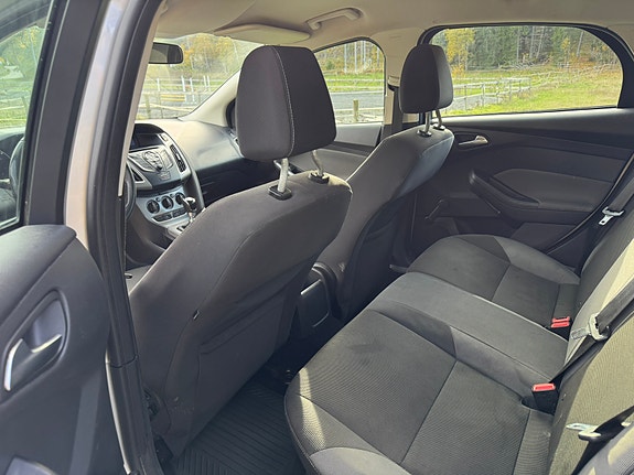 Ford Focus 6 of 6