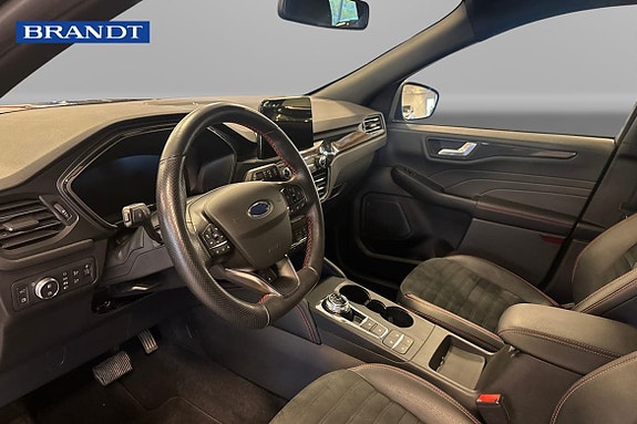 Ford Kuga 5 of 9
