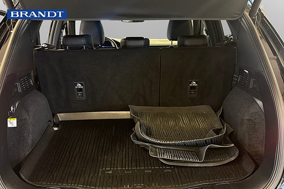 Ford Kuga 9 of 9