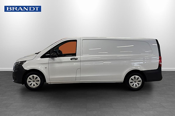 Mercedes-Benz Vito 110 3 of 7