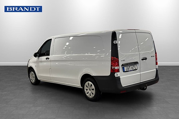 Mercedes-Benz Vito 110 2 of 7