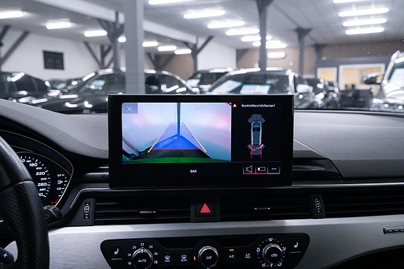 Audi A4 23 of 26