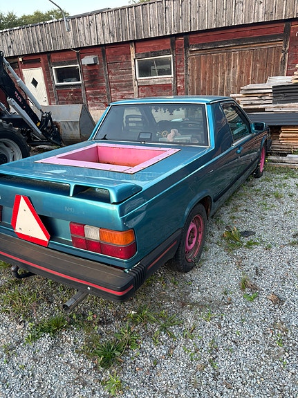 Volvo 740 4 of 7
